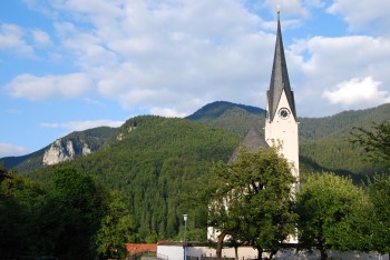 Die Kirche von Kreuth am Tegernsee